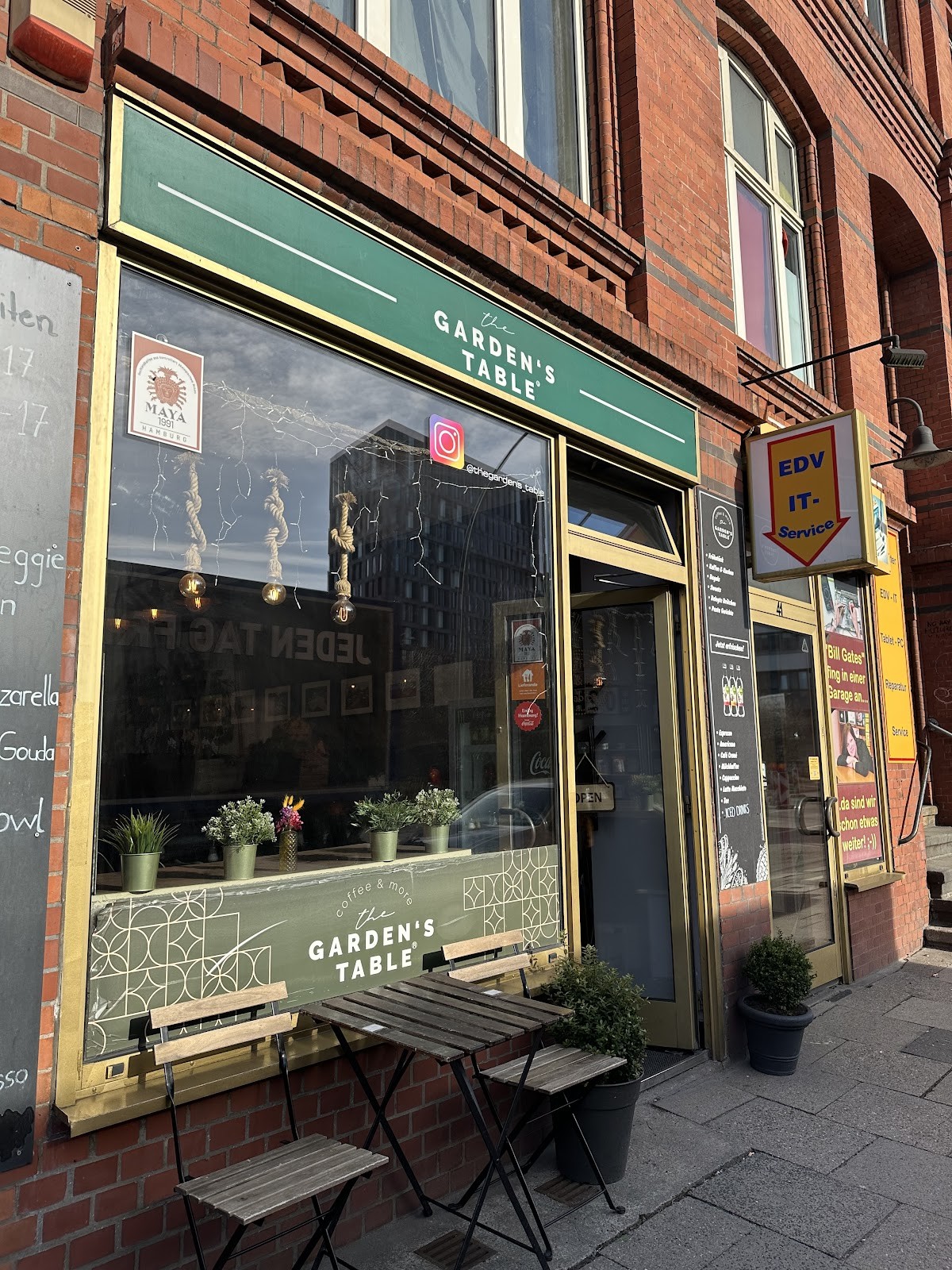 The Garden's Table: the place