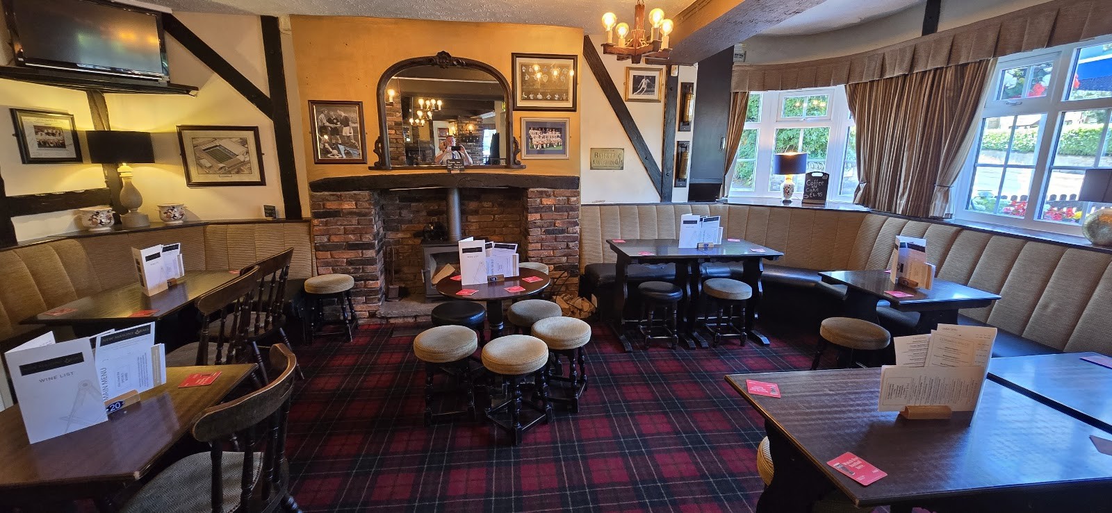 The New Mason Arms: the place