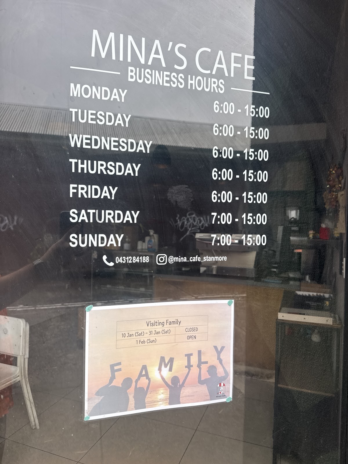 MINA'S CAFE: the place