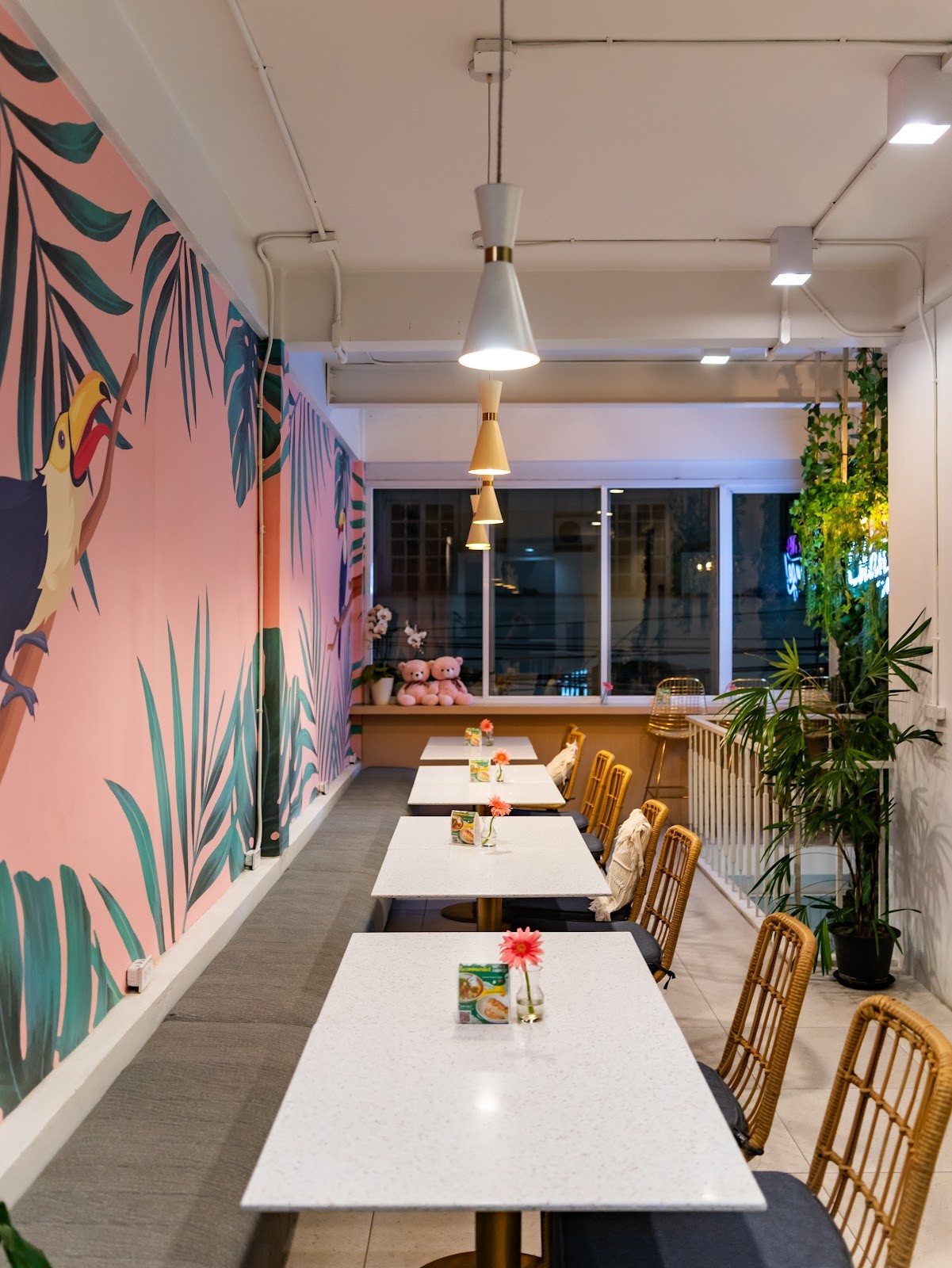Nature’s Charm Cafe: the place