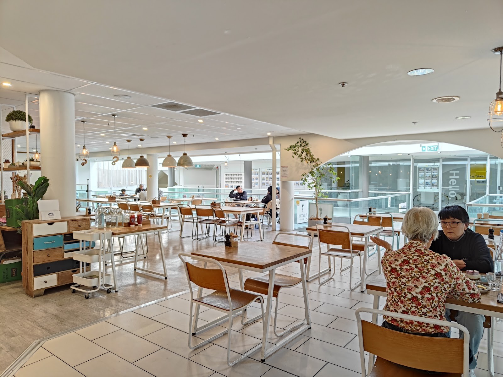Oak Eatery: the place