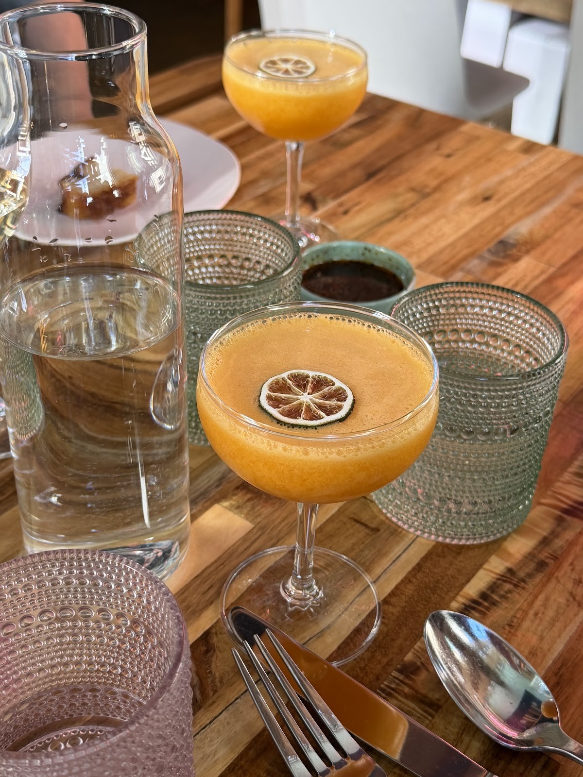 Somebody People: food & drinks