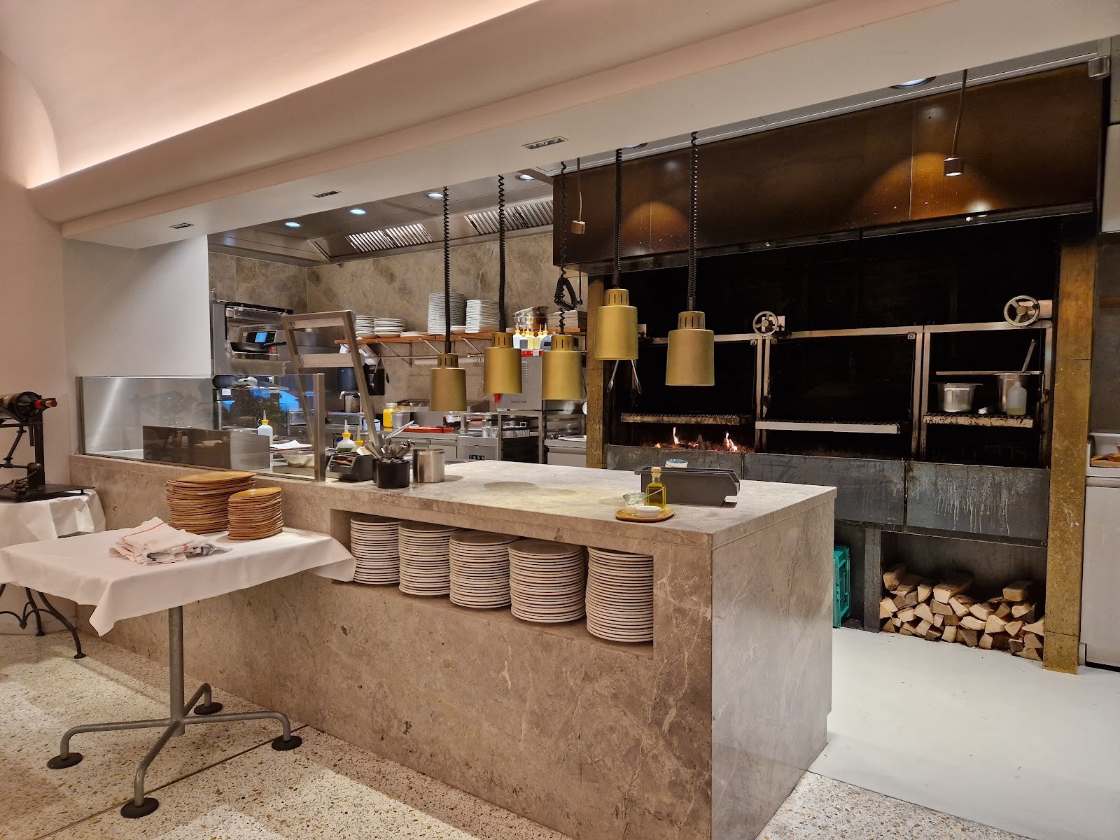 Restaurant Enja: the place
