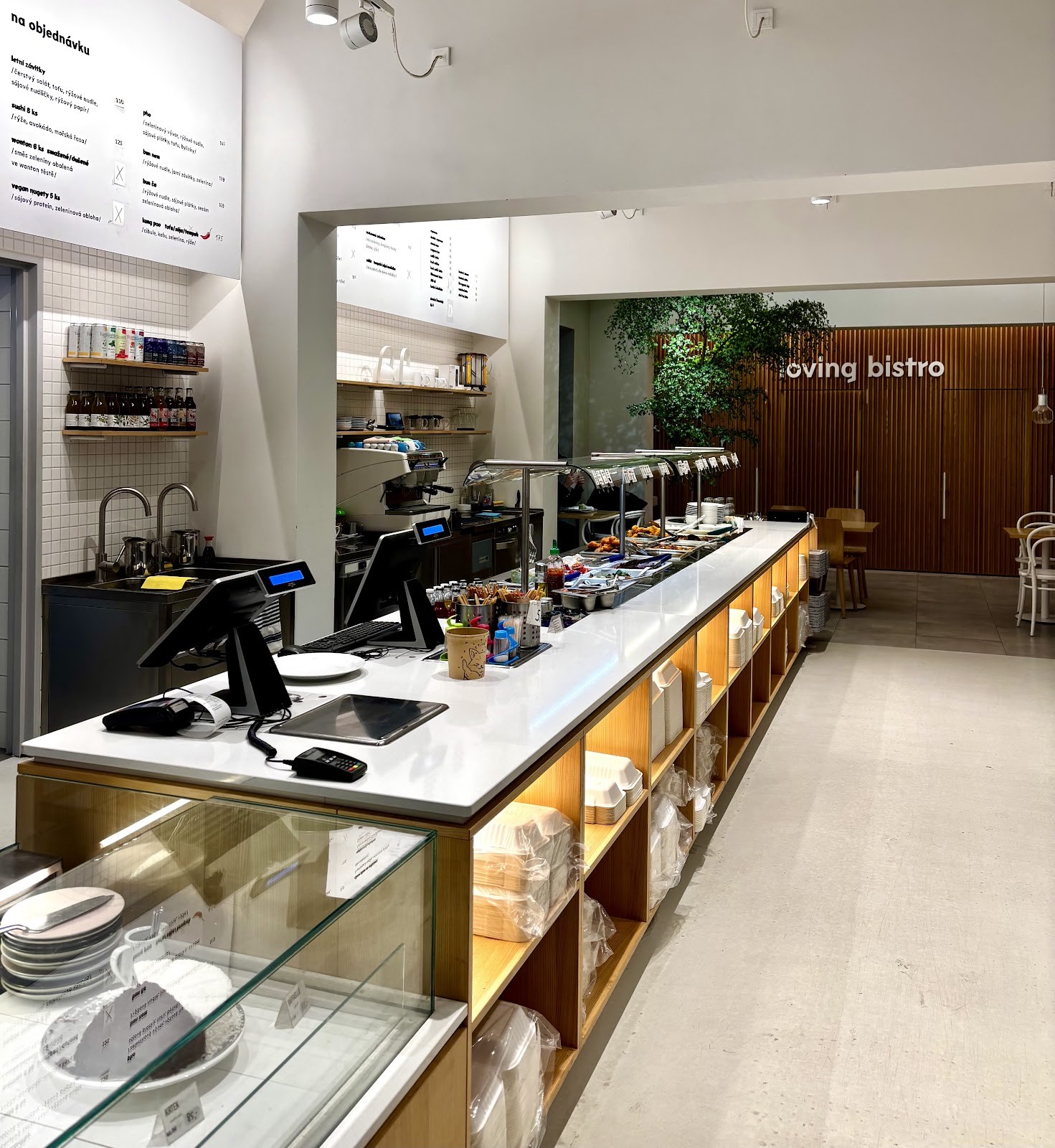 Loving Bistro - Letná: the place