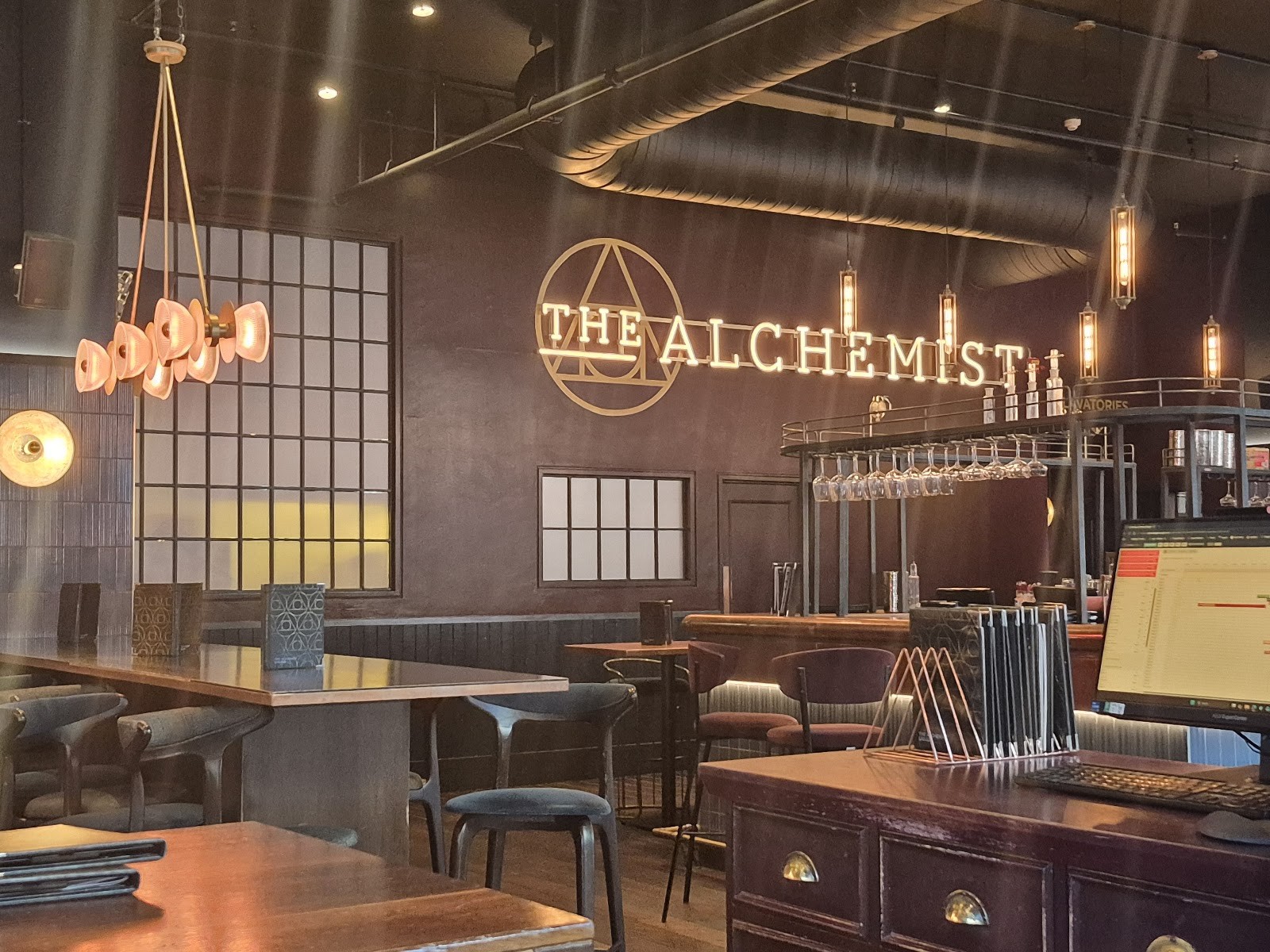 The Alchemist New York Street: the place