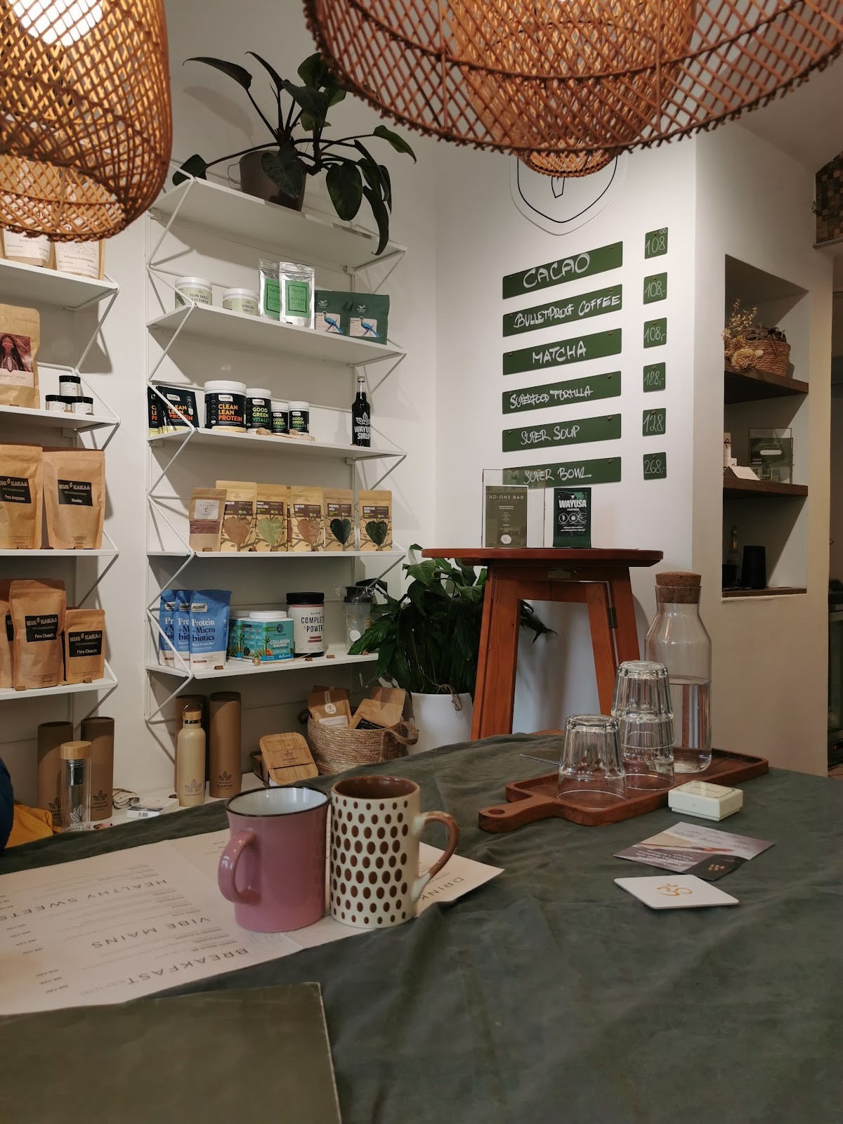 VIBE Superfood Bistro: the place