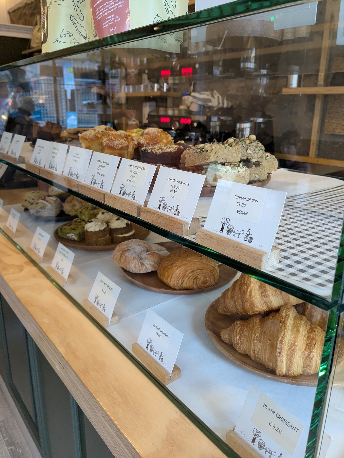 Roasters - Artisan Cafe: the place