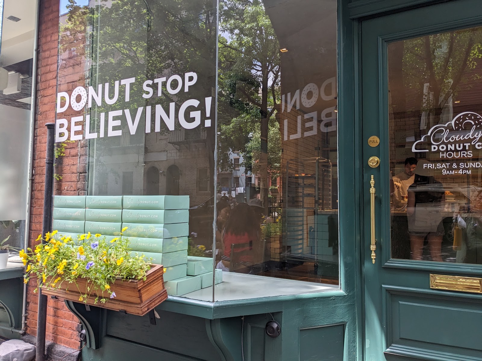 Cloudy Donut Co.: the place
