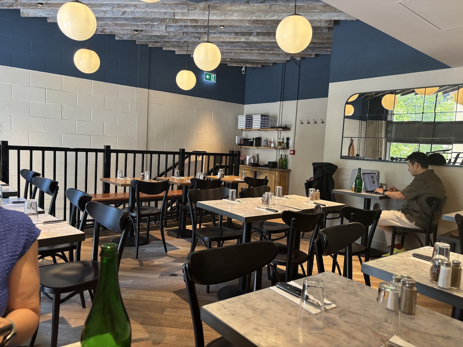Fatto a Mano King's Cross: the place