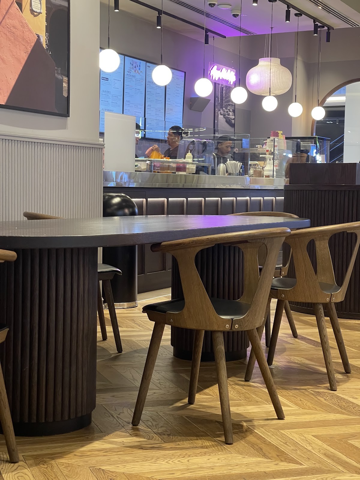 Joe & The Juice - Nakheel Mall: the place