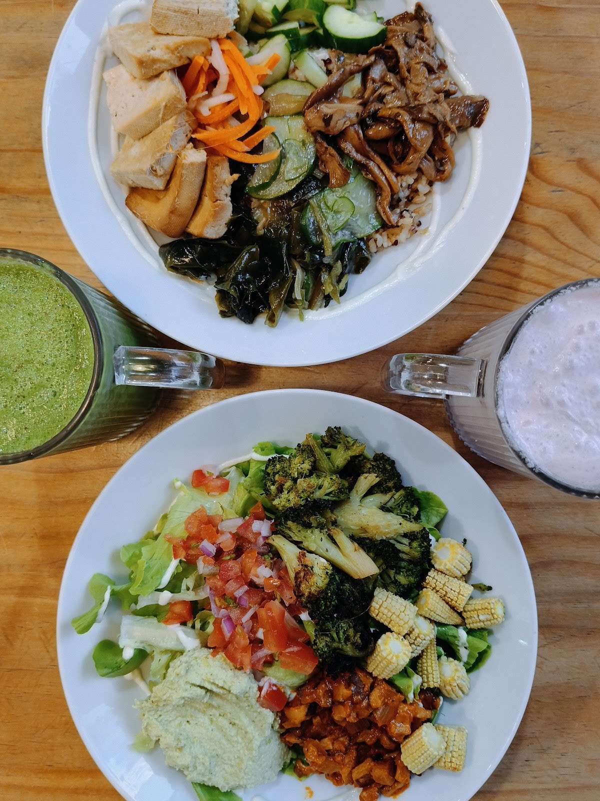 Ooh Cha Cha 自然食古亭: food & drinks