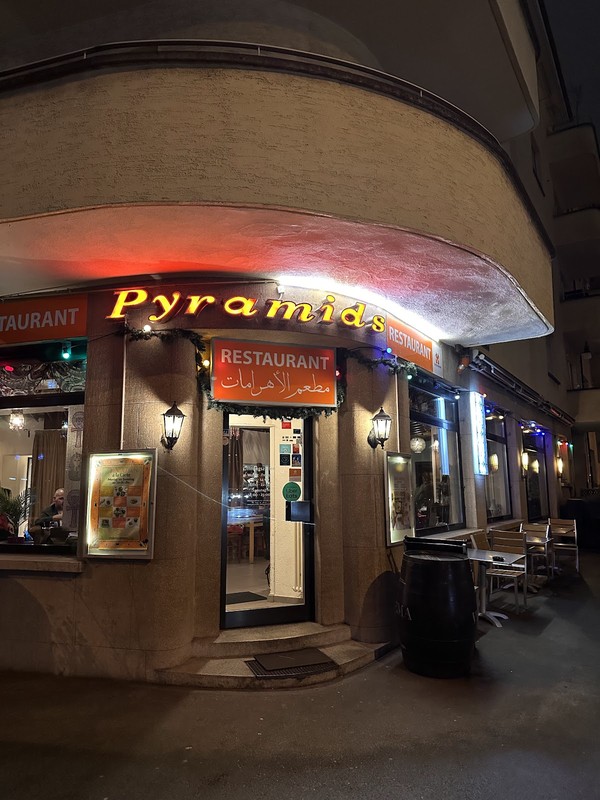 Pyramids: photo 4