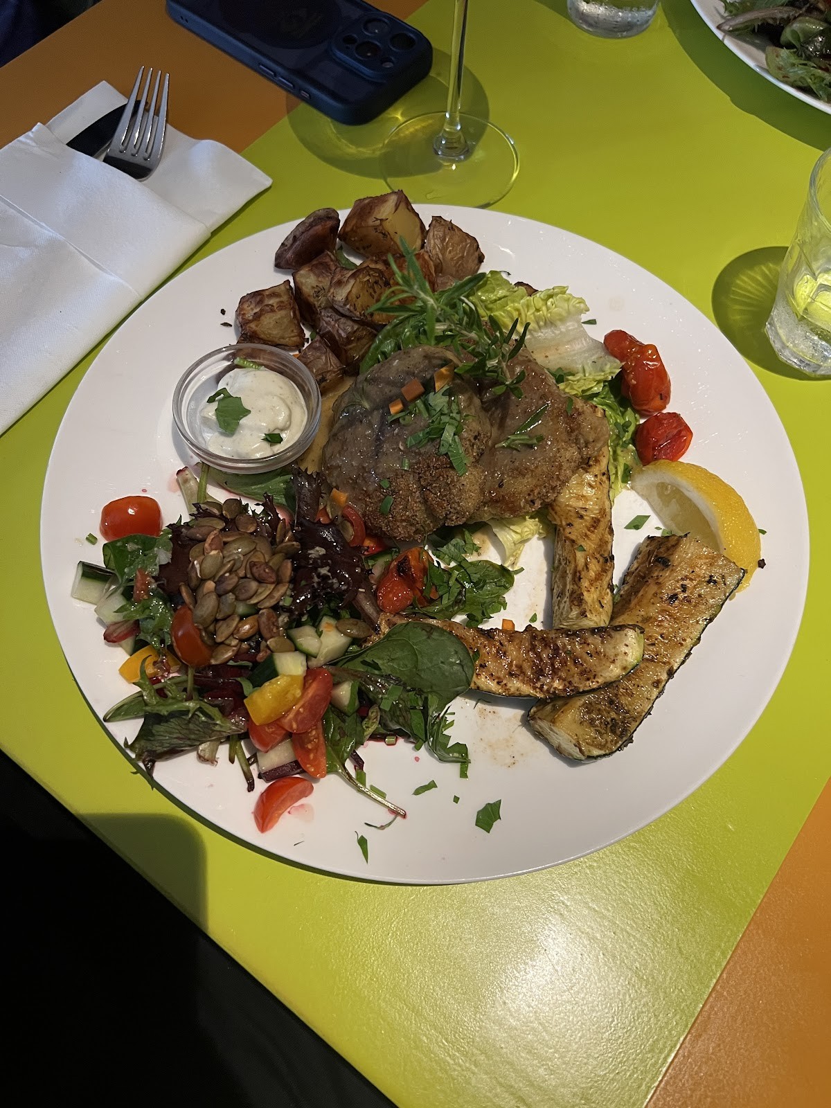Veggies On Fire: food & drinks