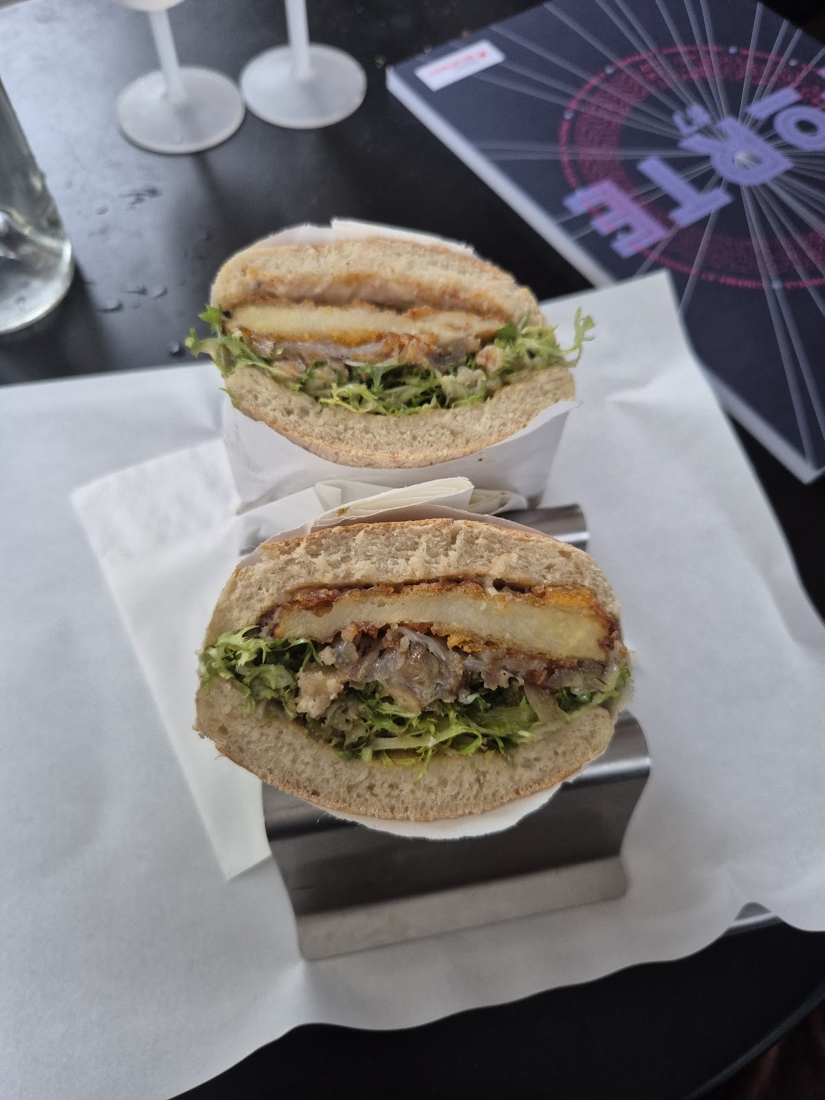 Plan D - DWICH & GLACE: food & drinks