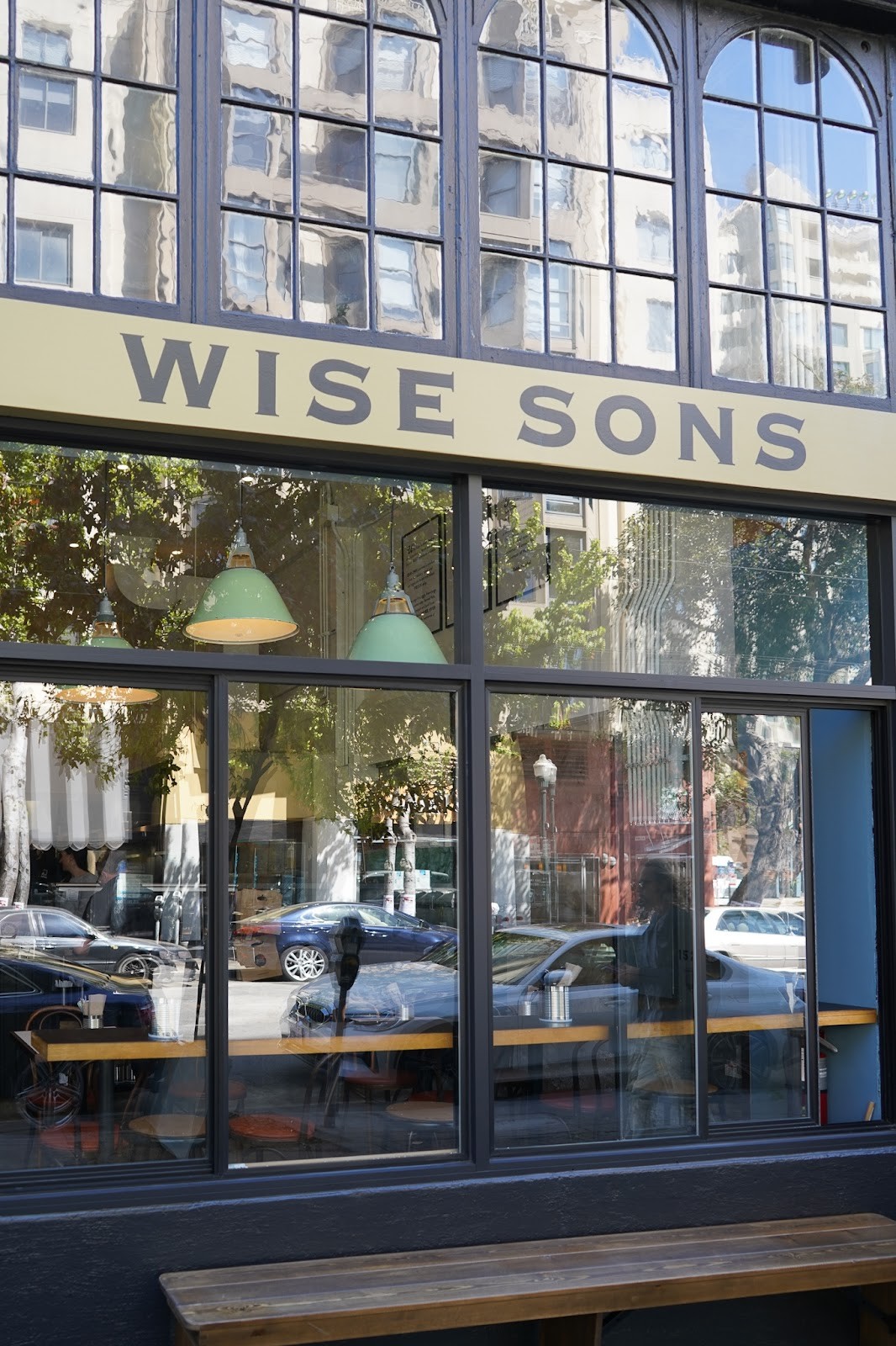 Wise Sons Jewish Deli Fillmore Street: the place