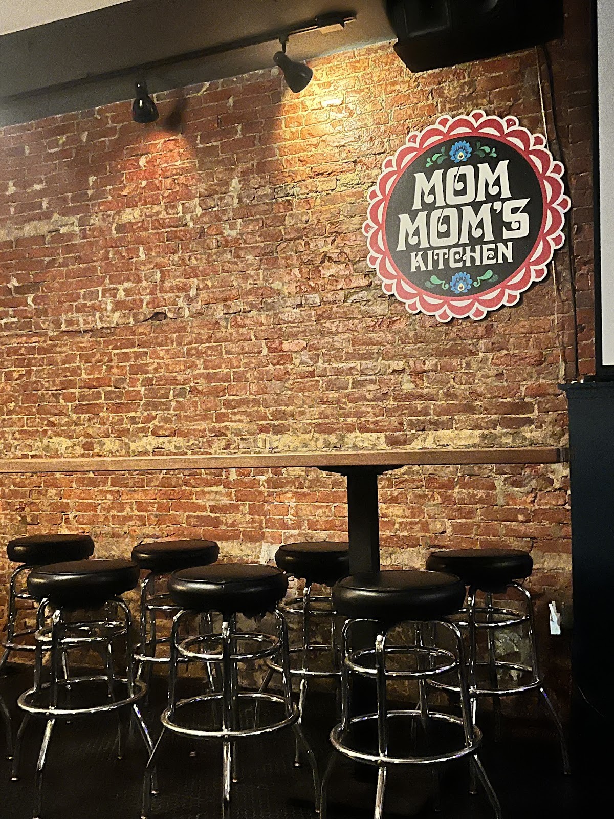 Mom-Mom's Kitchen: the place