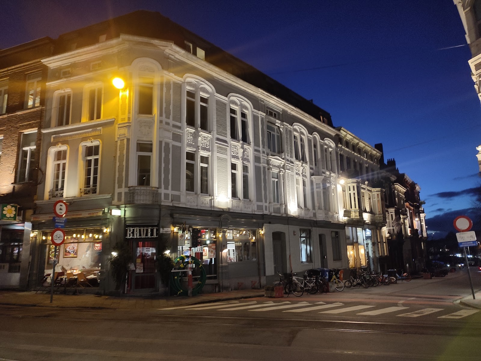 BAVET: the place