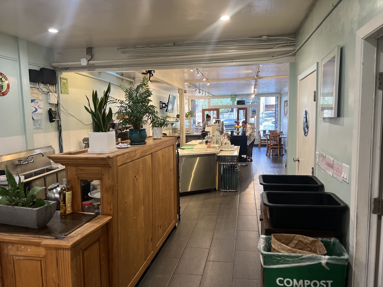 Fueling Station Cafe: the place