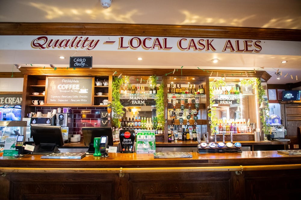 Farmhouse Inns - Manor Farm: the place