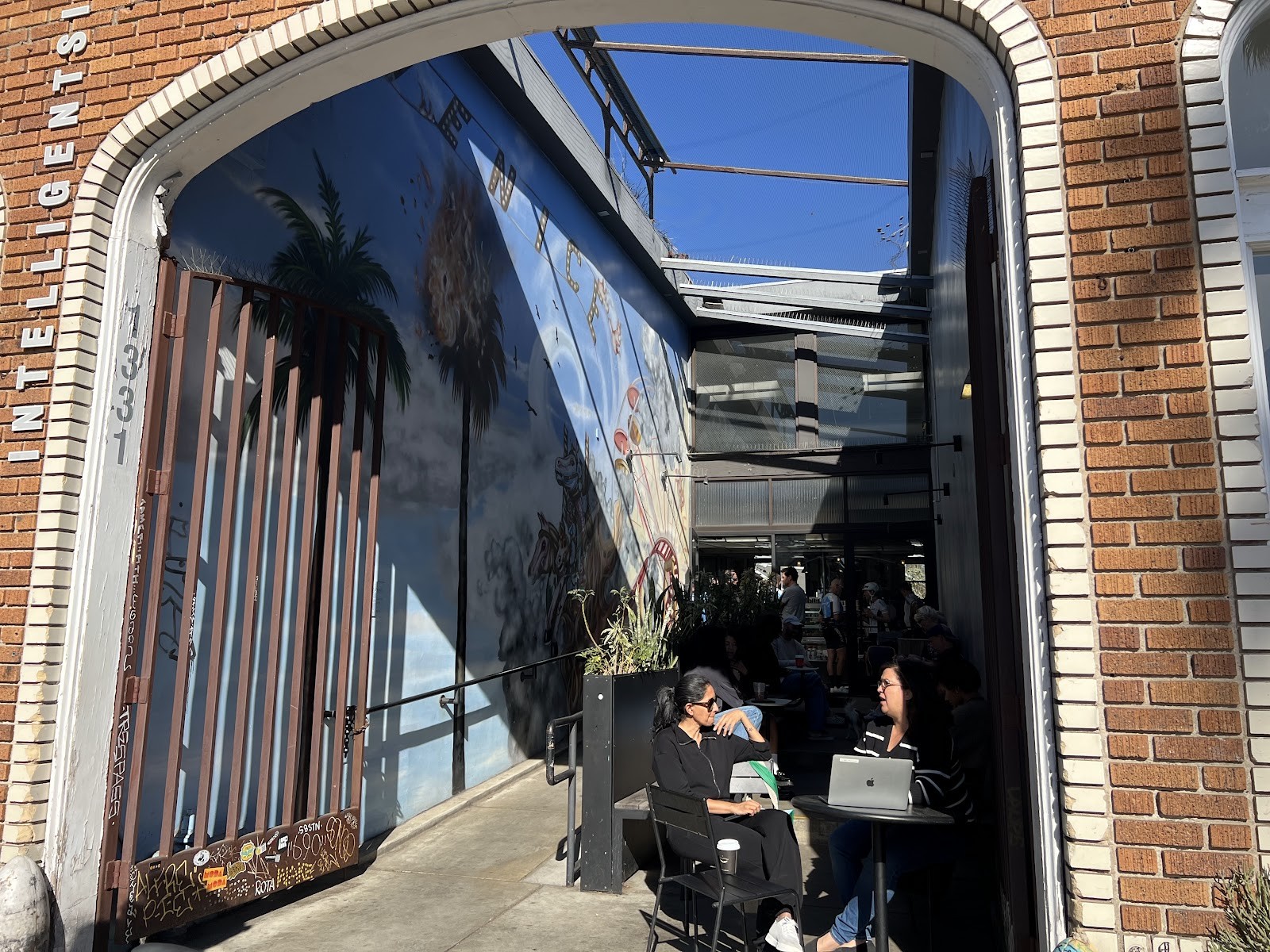 Intelligentsia Coffee Venice: the place