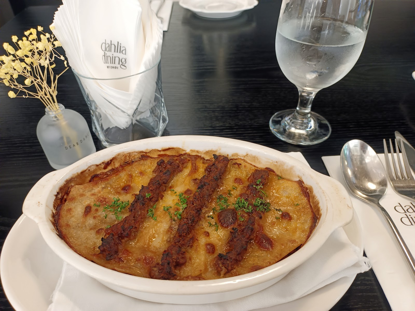 Dahlia dining 달리아 다이닝: food & drinks