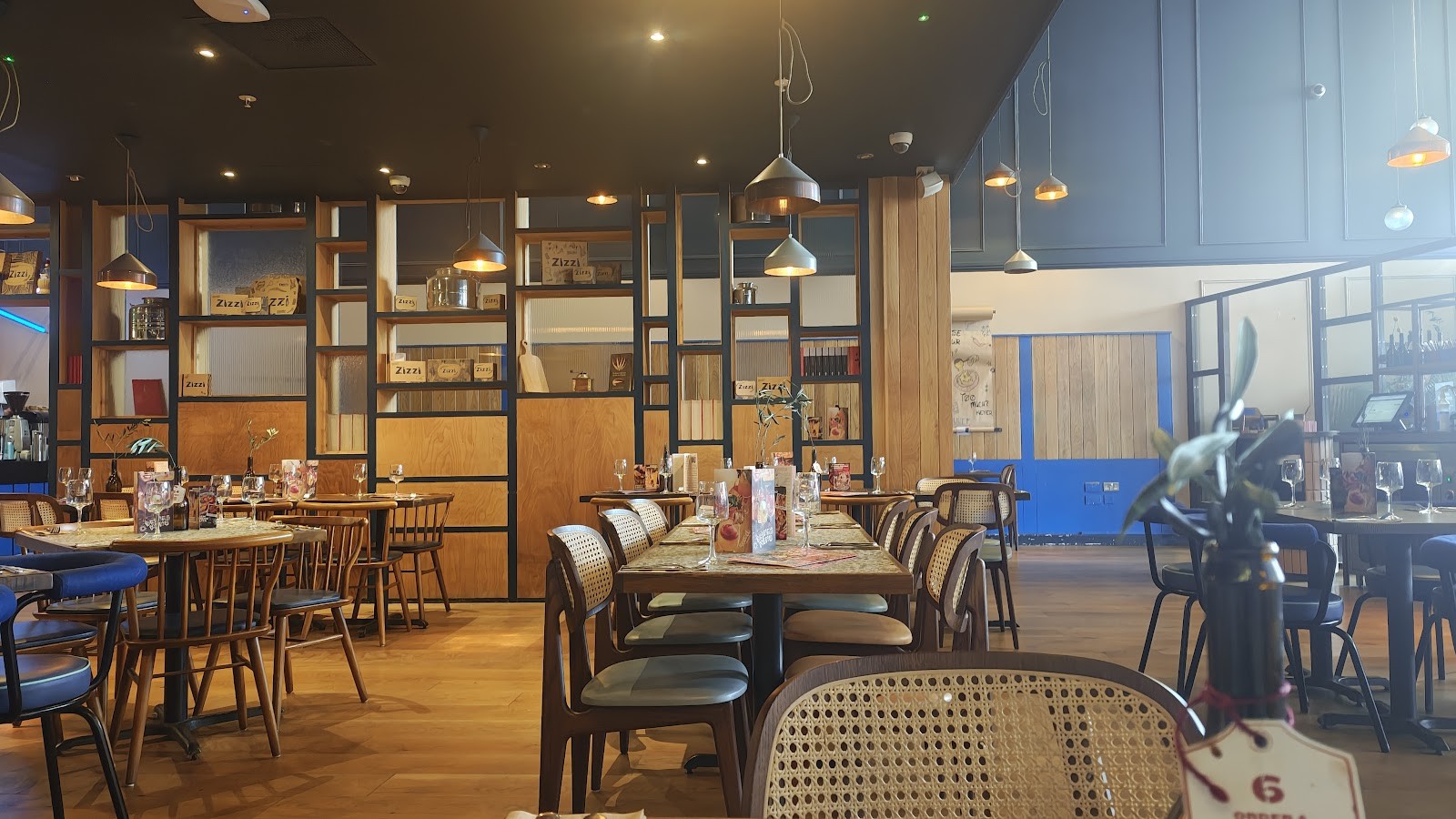 Zizzi Bristol Cabot Circus: the place