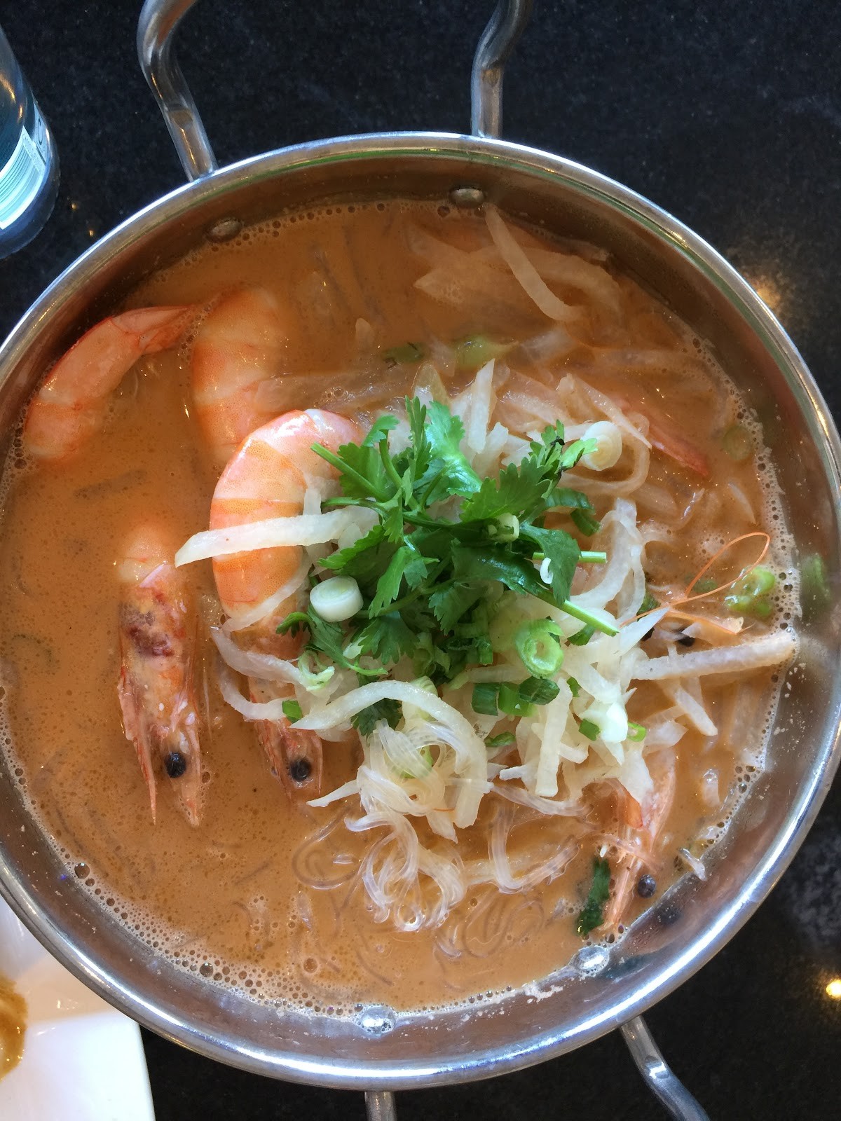 Wawin Vegan Chinese: food & drinks