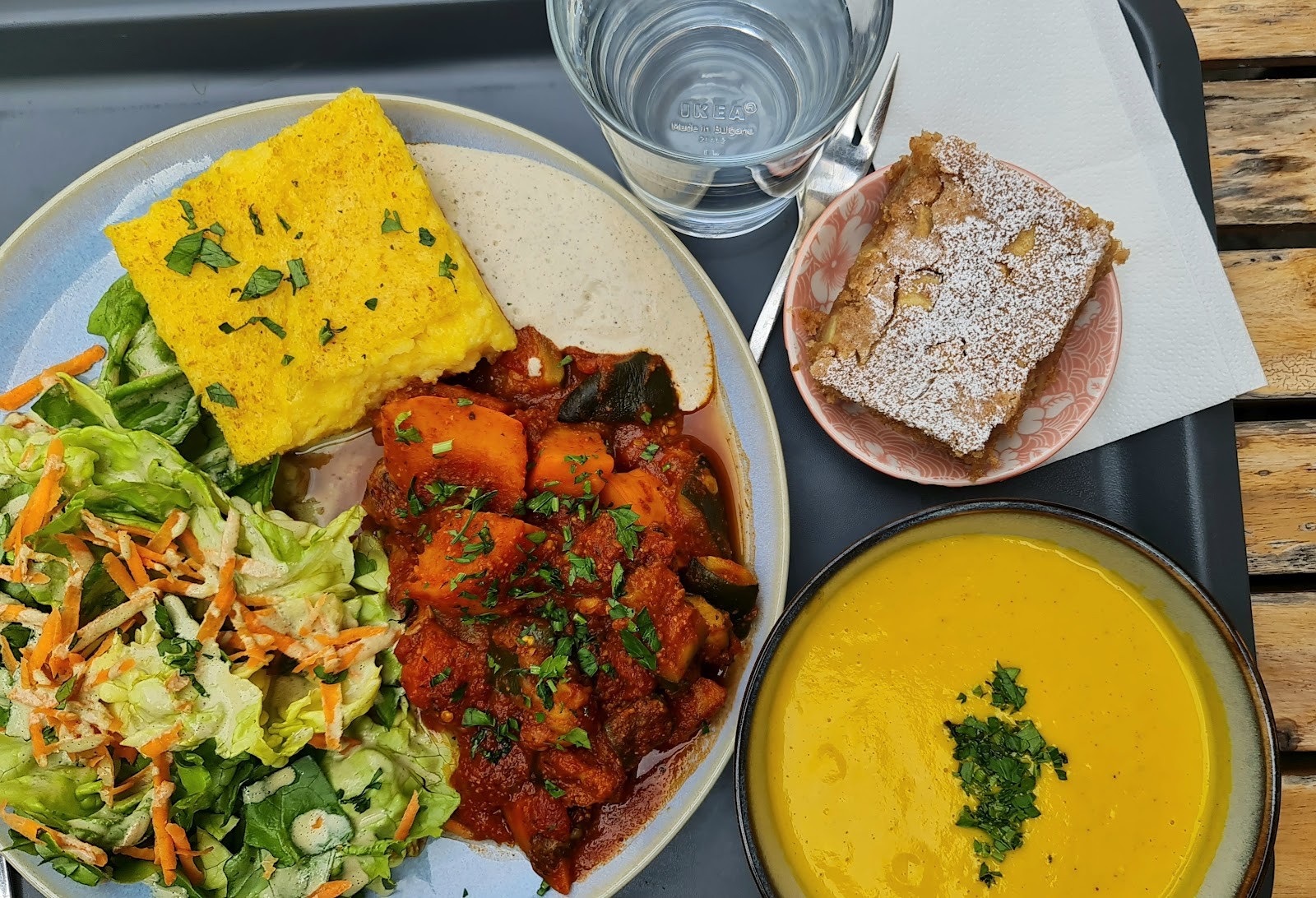 Sattva Vegan: food & drinks