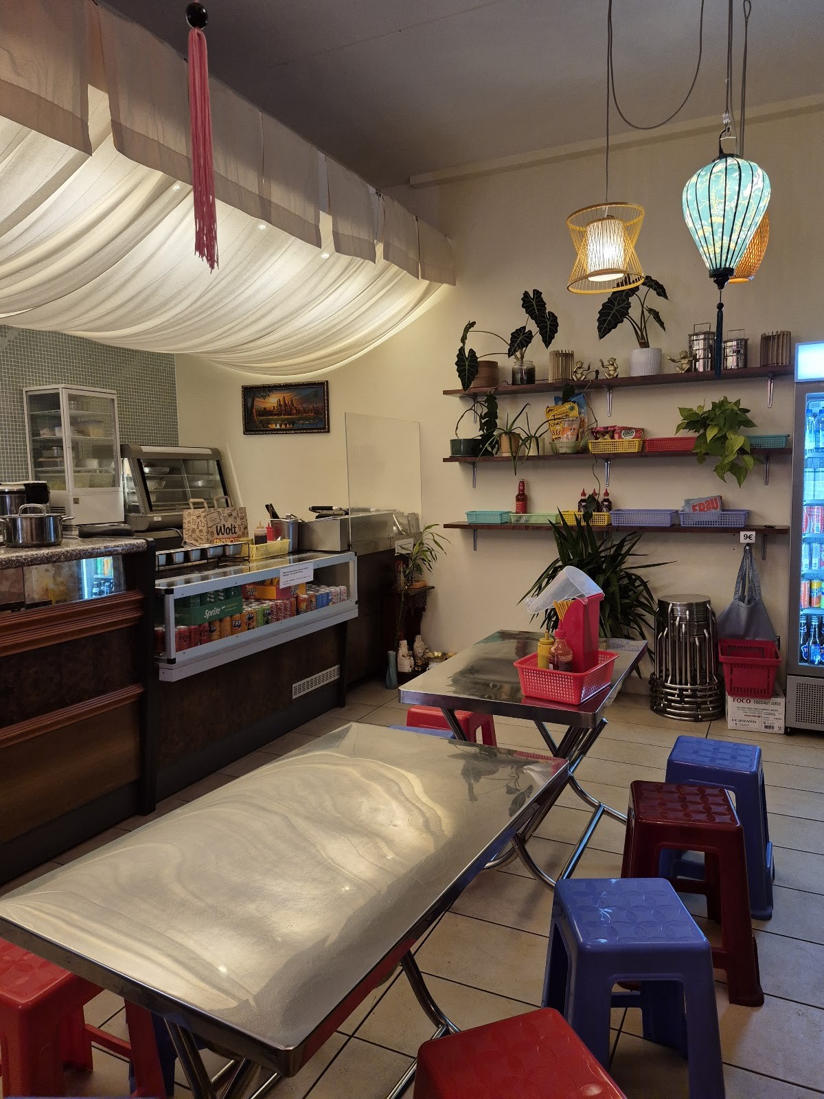 Frau Vo: the place