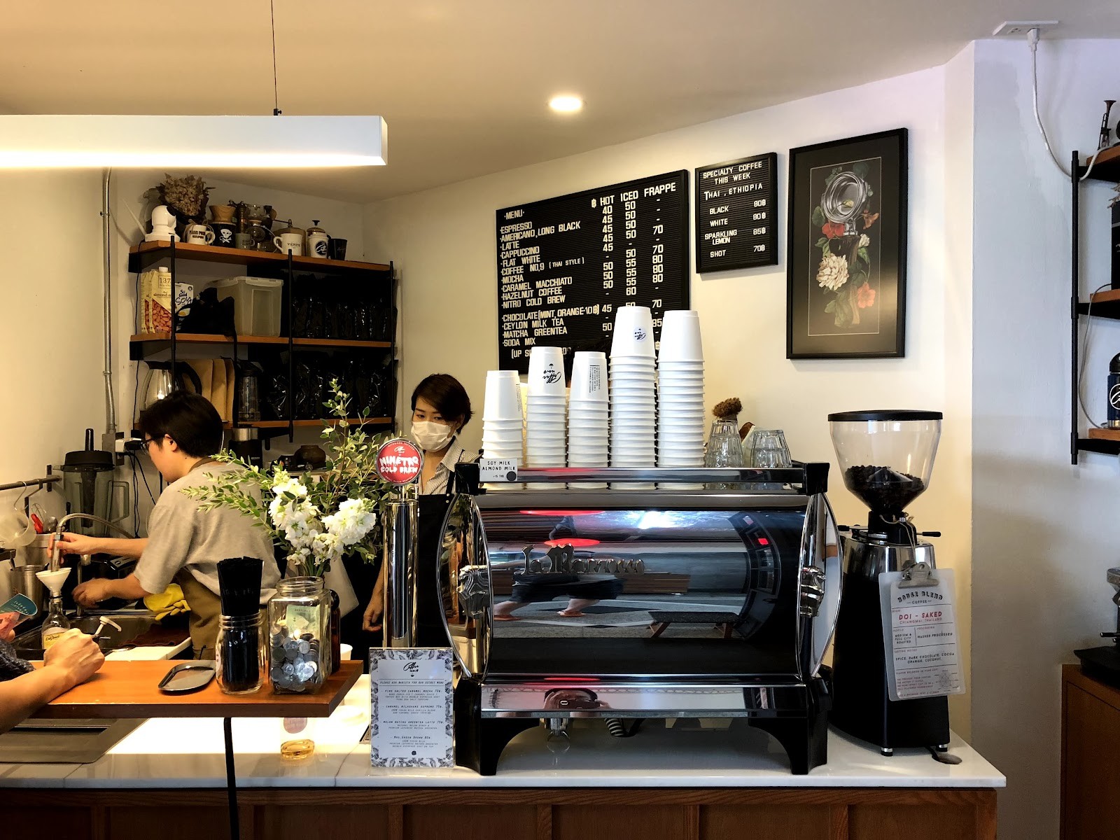 Coffee no.9: the place