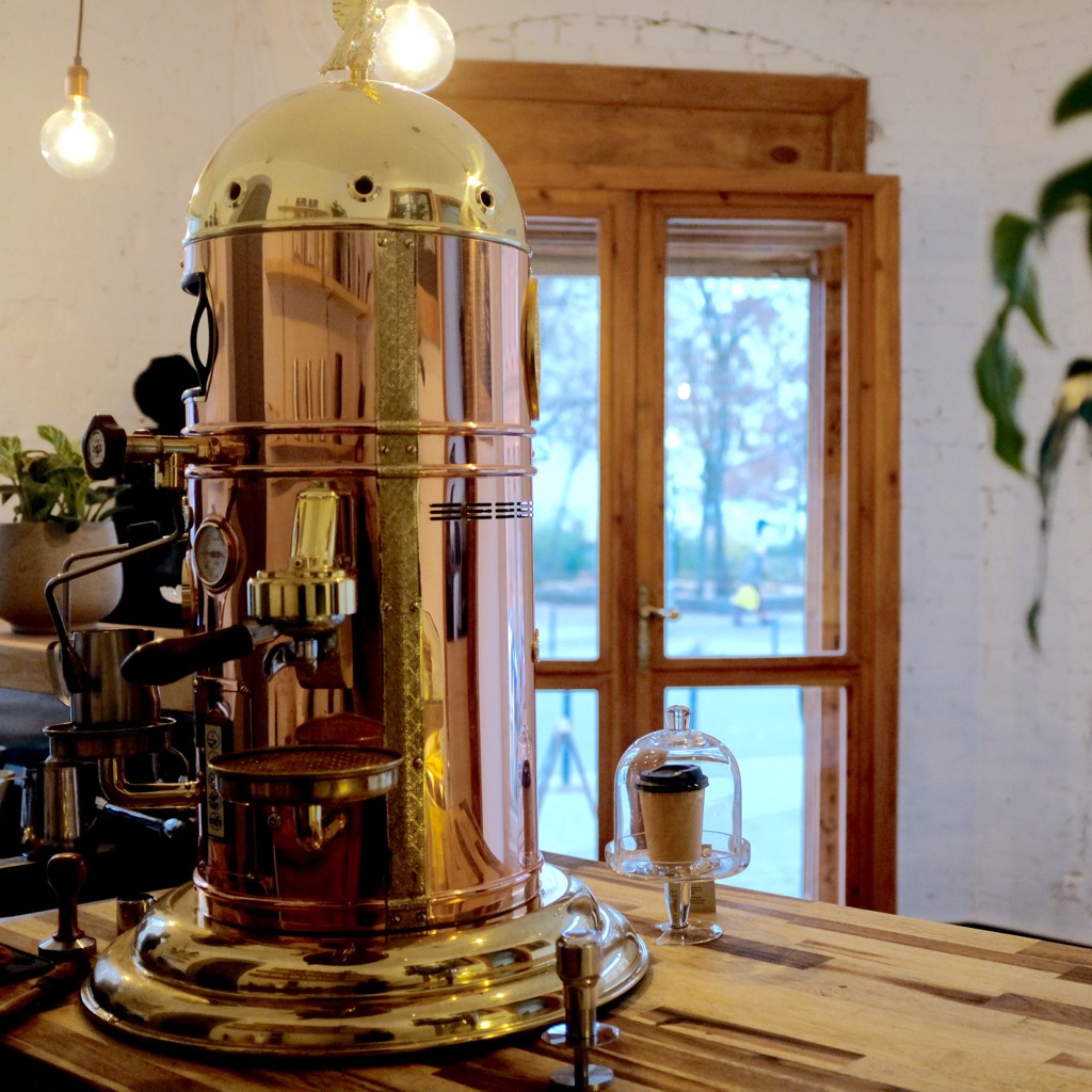 MANA Food Moabit: the place