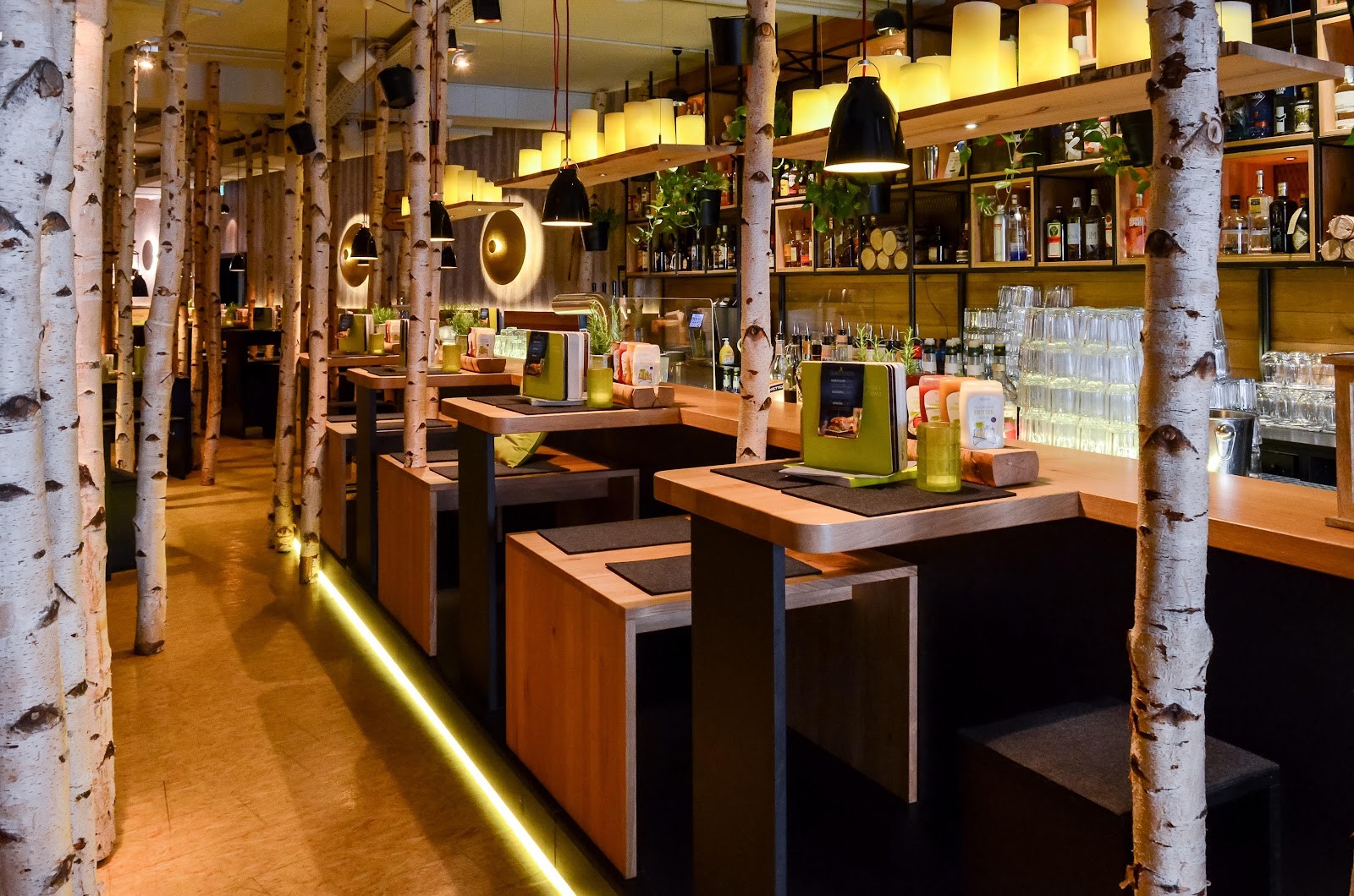 HANS IM GLÜCK - MÜNCHEN Türkenstrasse: the place