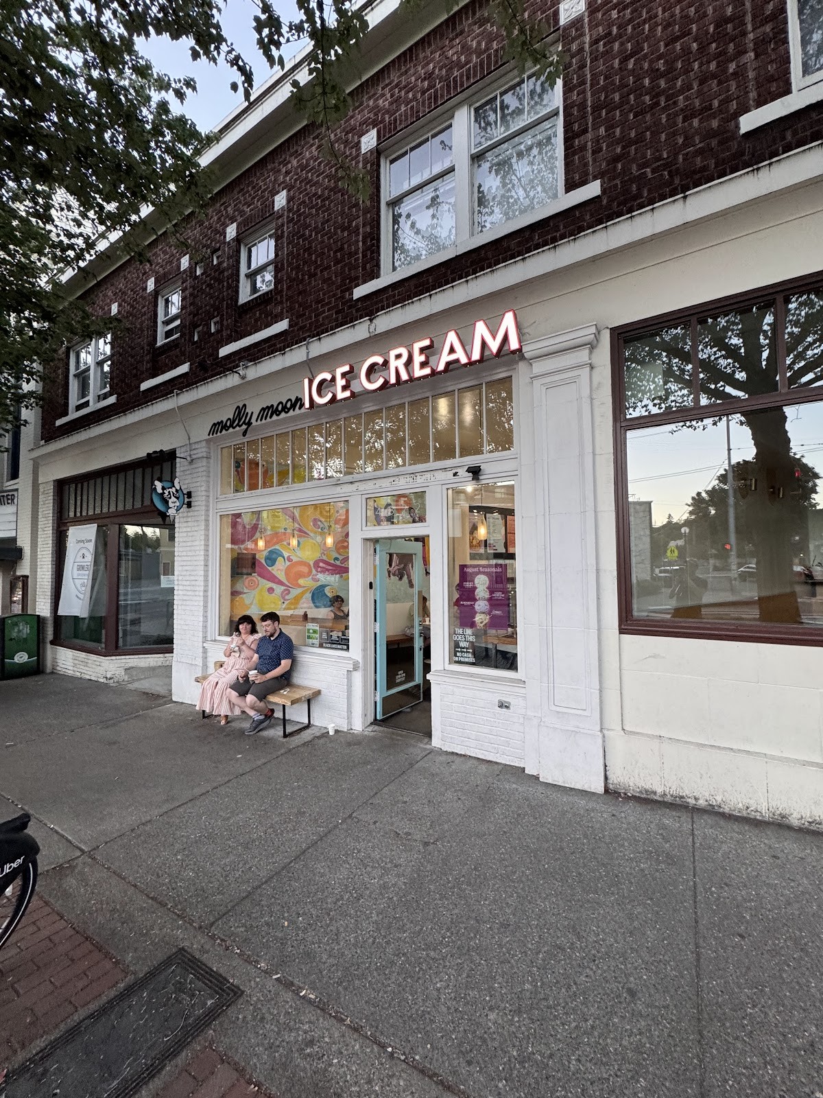 Molly Moon's Homemade Ice Cream Columbia City: the place