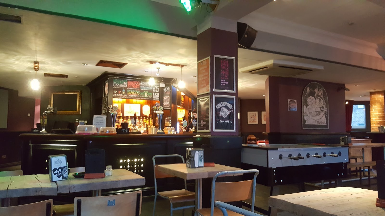 Twisted Burger Company: the place
