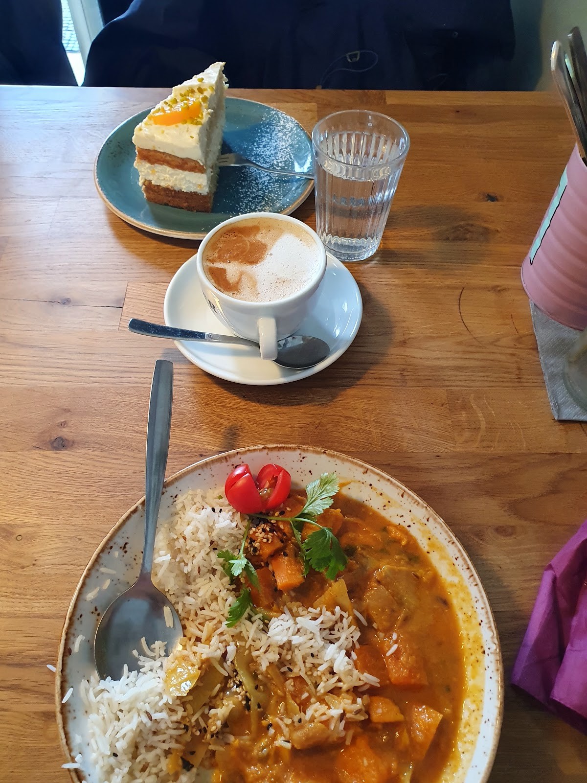 Deli Kitchen: food & drinks