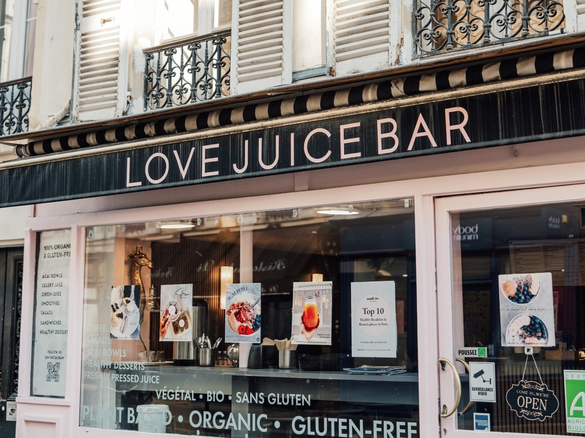 Love Juice Bar Tour: the place