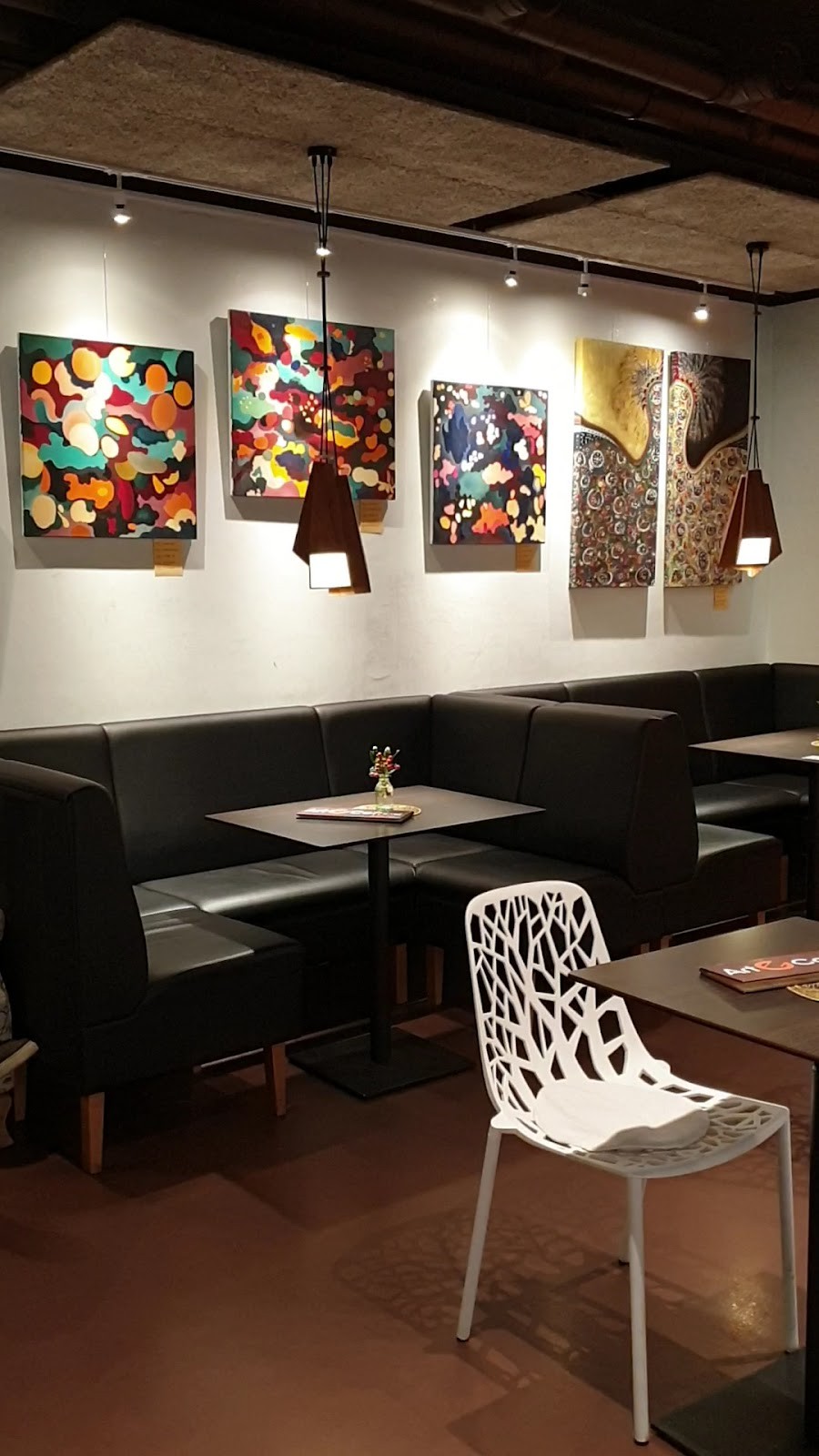 Art-n-Coffee: the place