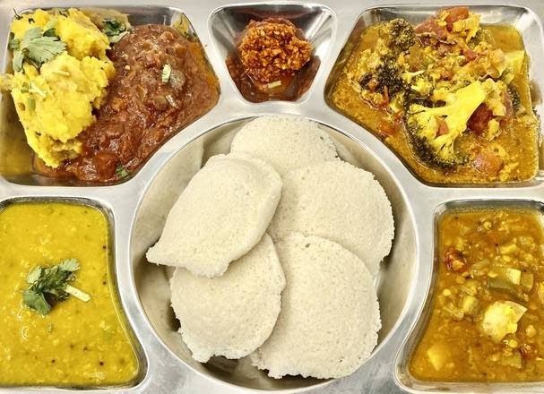 South Indian Dosa Mahal (Bloor/Lansdowne): food & drinks