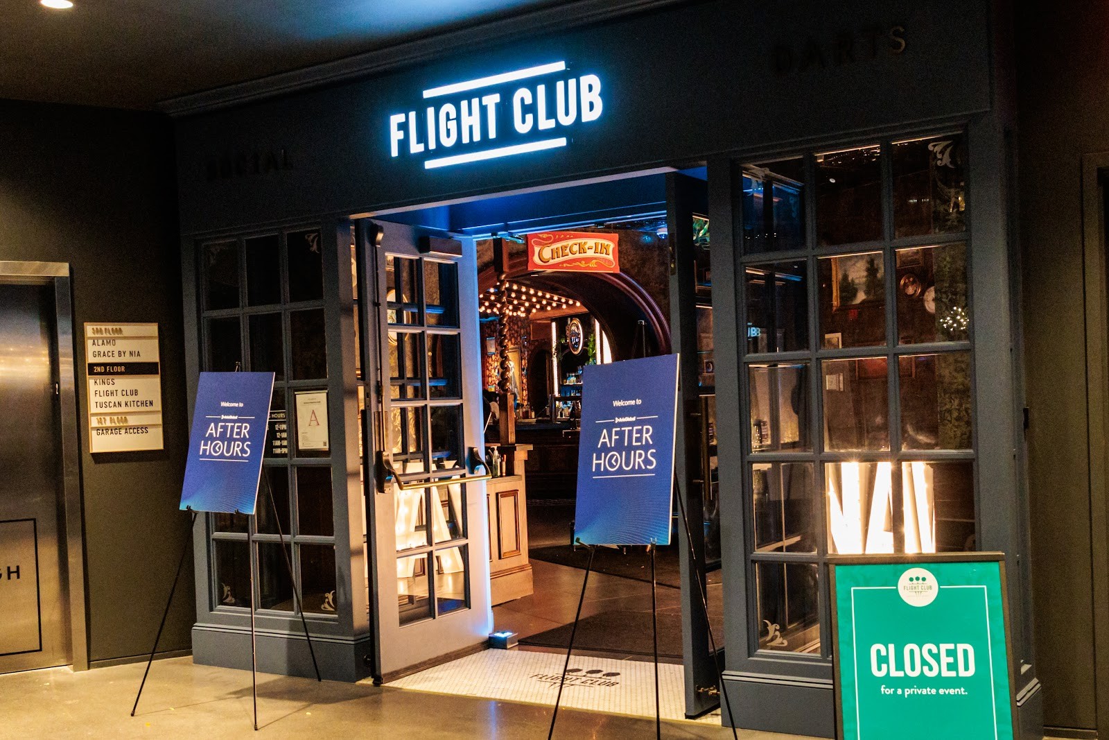 Flight Club Boston: the place