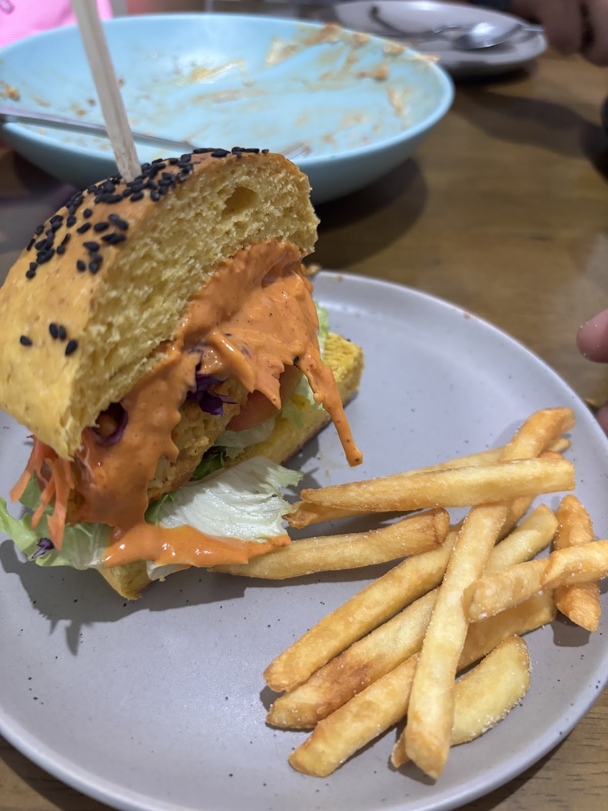 CARROTS Vegan Kitchen: food & drinks