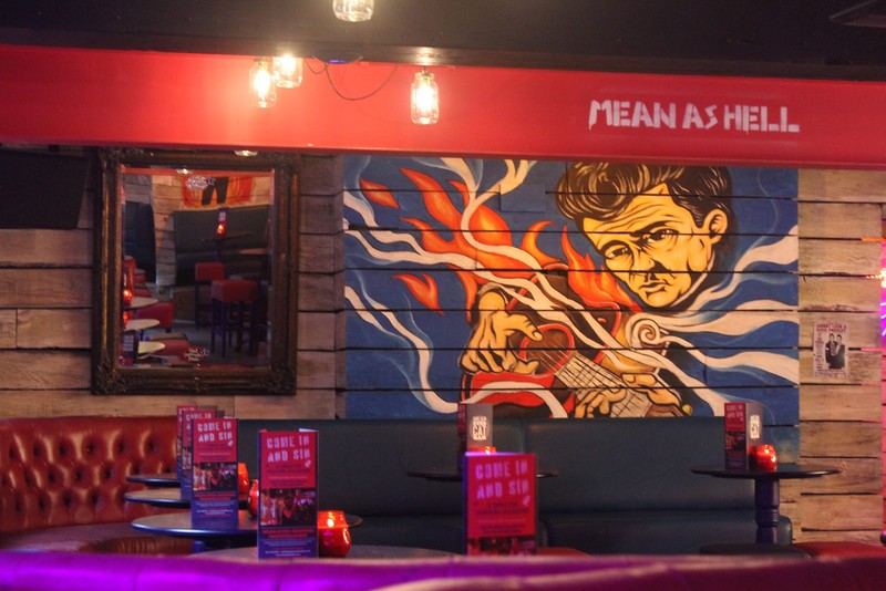 Mean Eyed Cat Bar Liverpool: photo