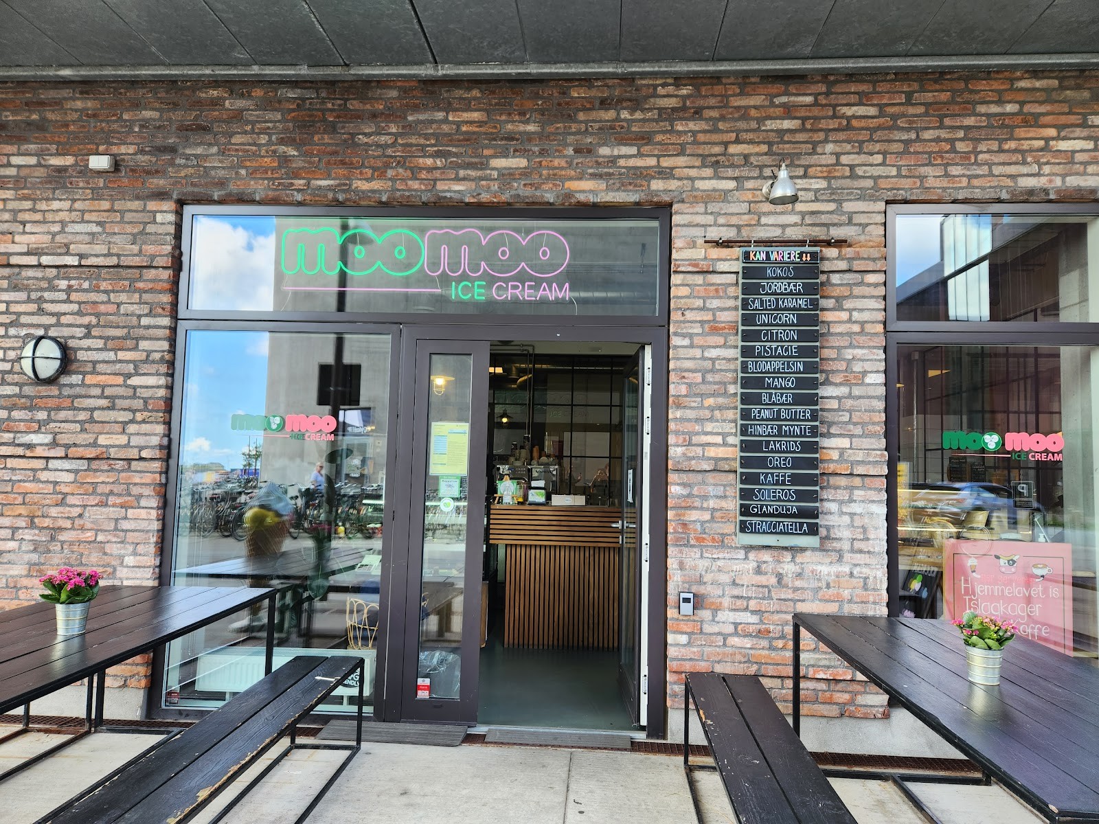 Moo Moo: the place