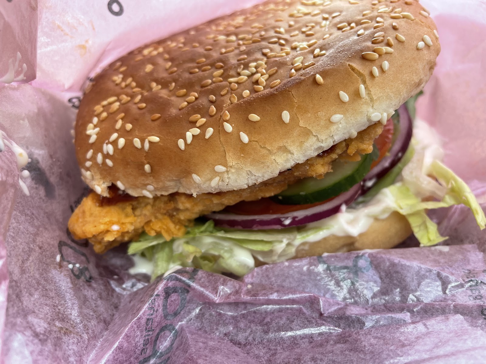 Uapami Seitan Burger: food & drinks