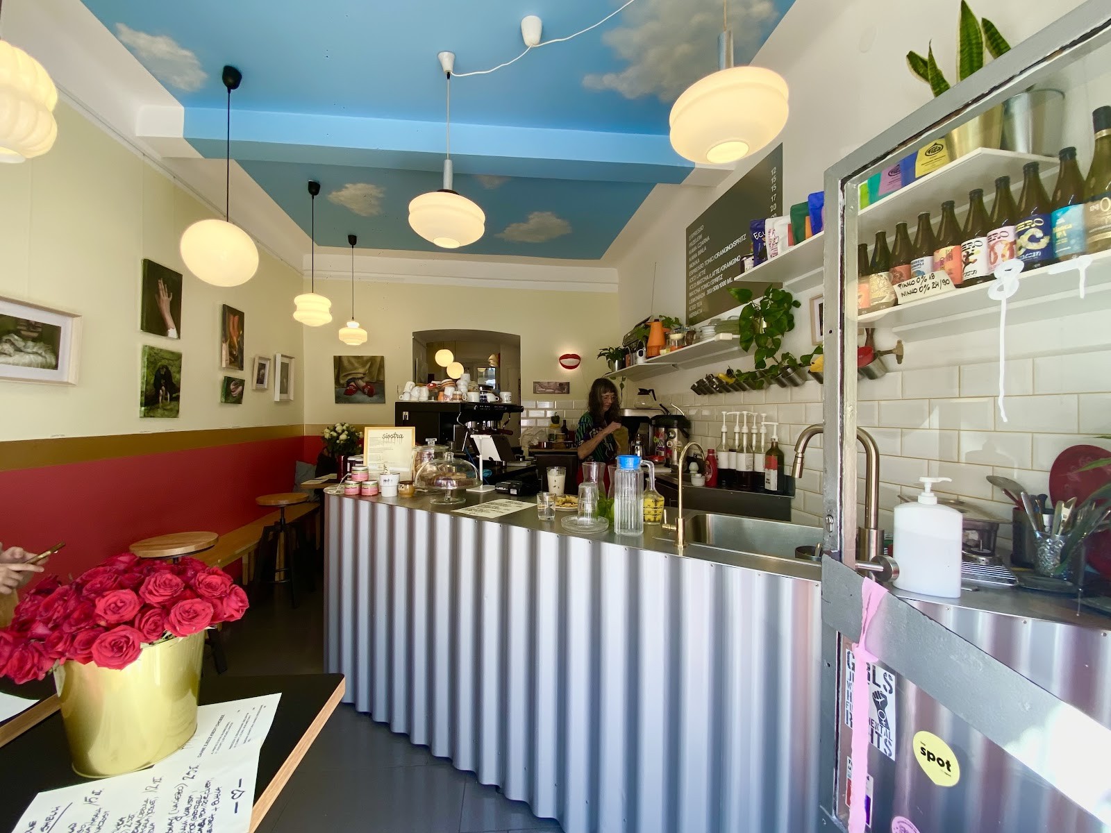 Siostra Coffee Bar: the place