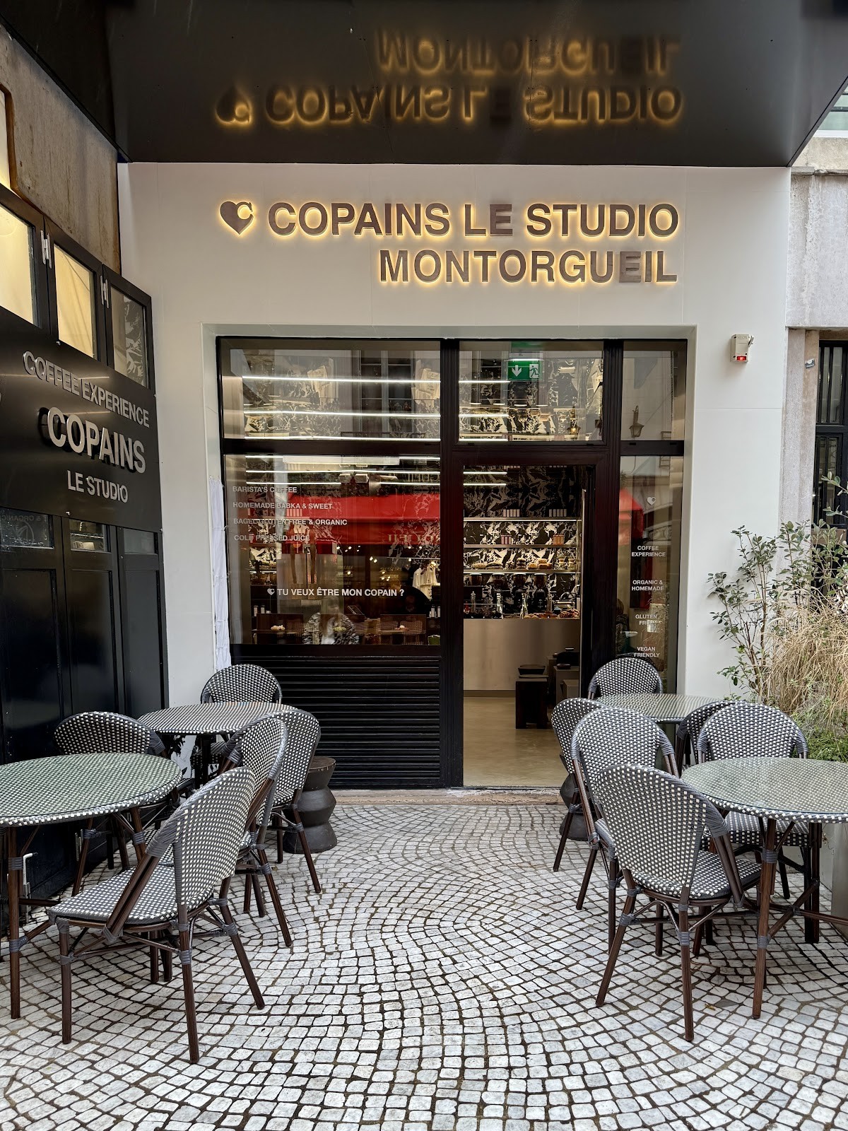 Copains - Le Studio: the place