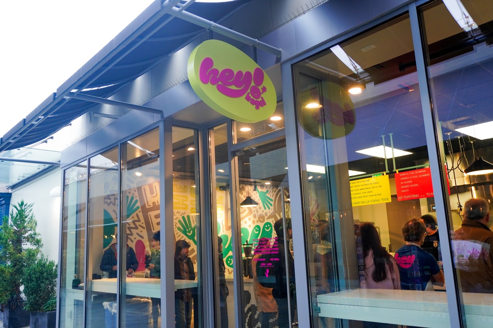 Hey Bagel: the place