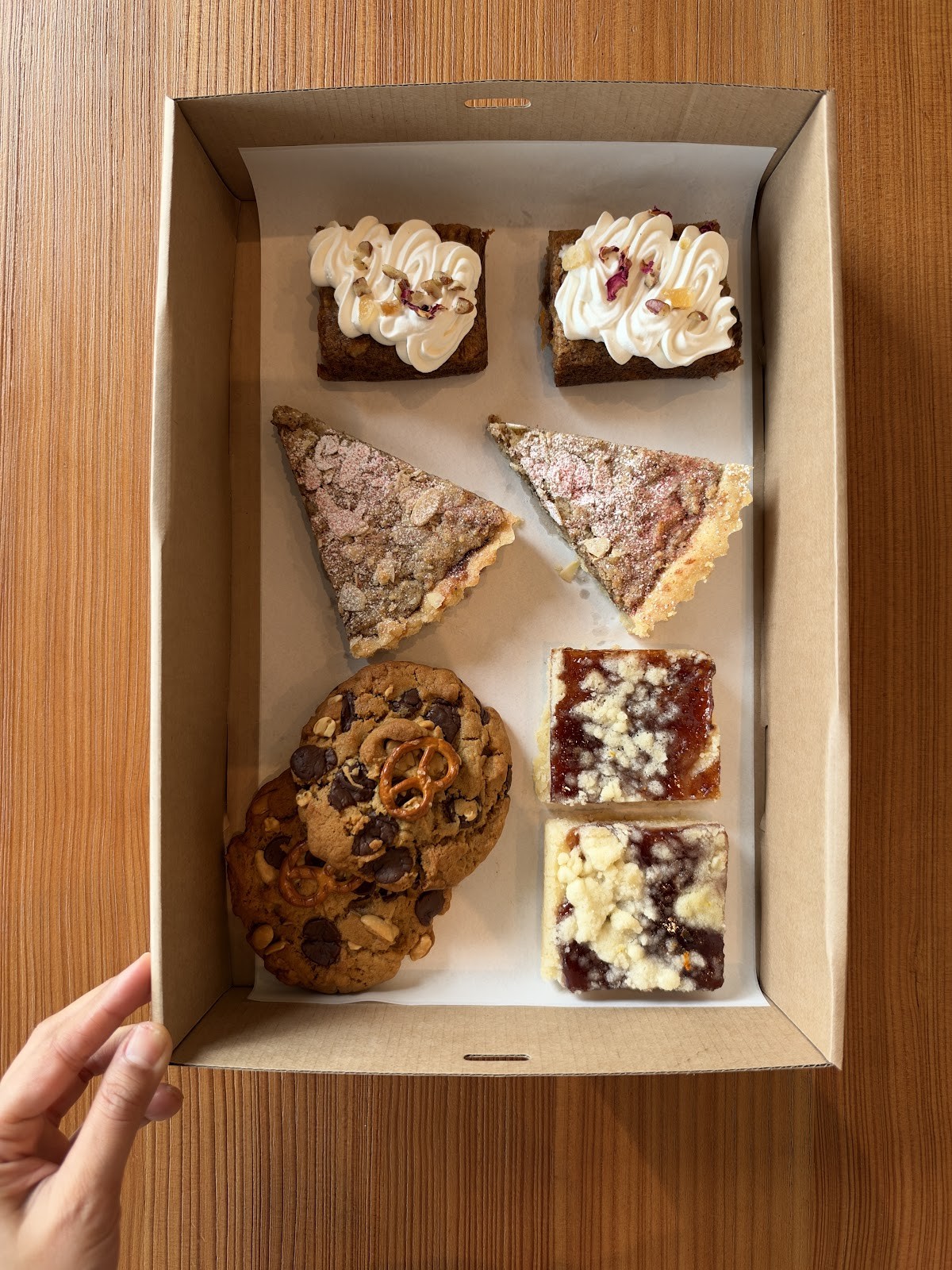 And Bodega: food & drinks