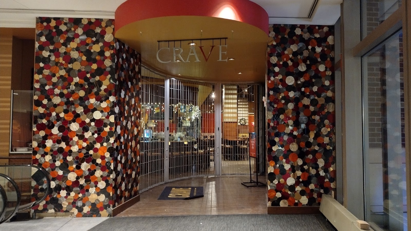 CRAVE Food & Drink LaSalle Plaza-Minneapolis: the place