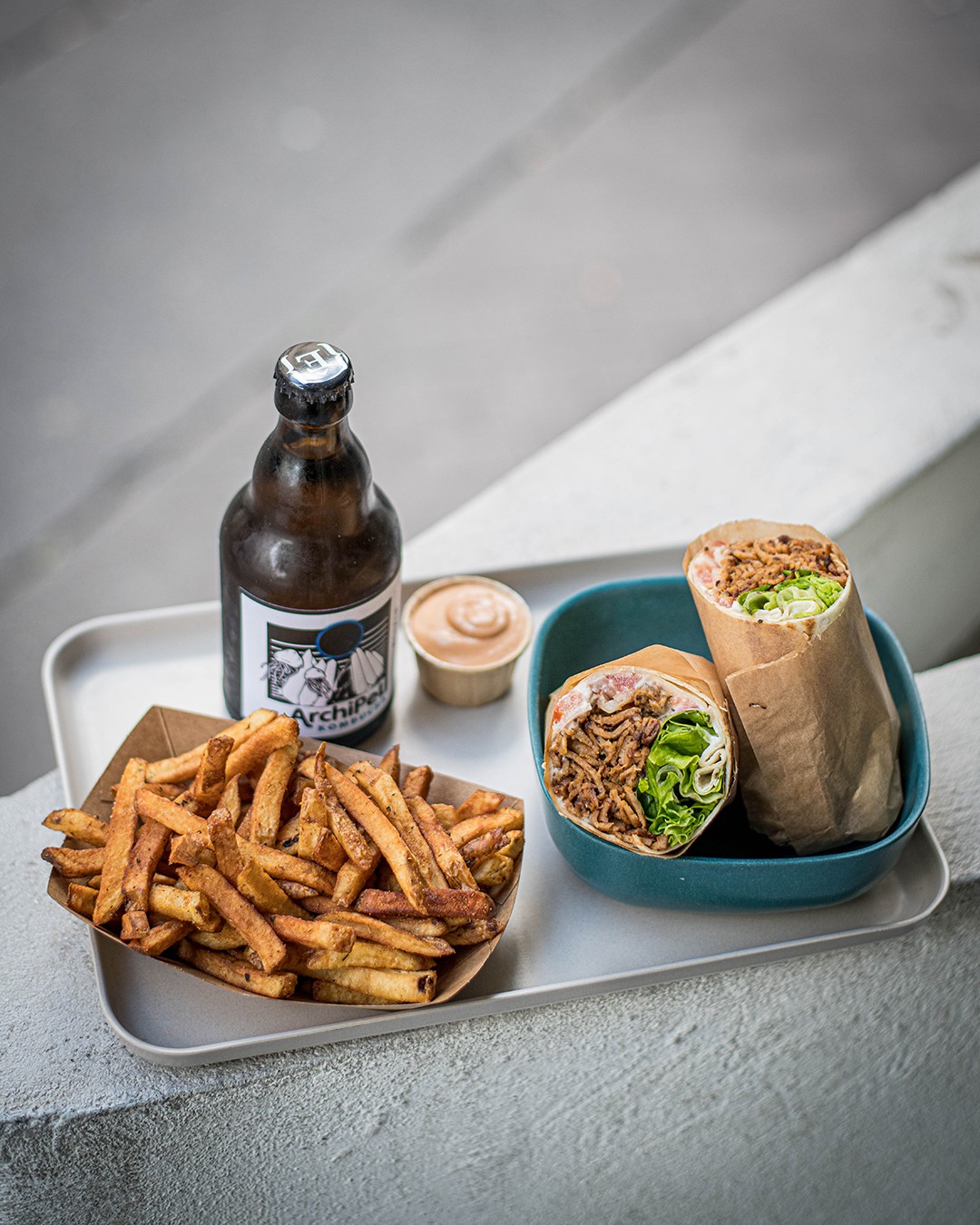 Season Square: food & drinks