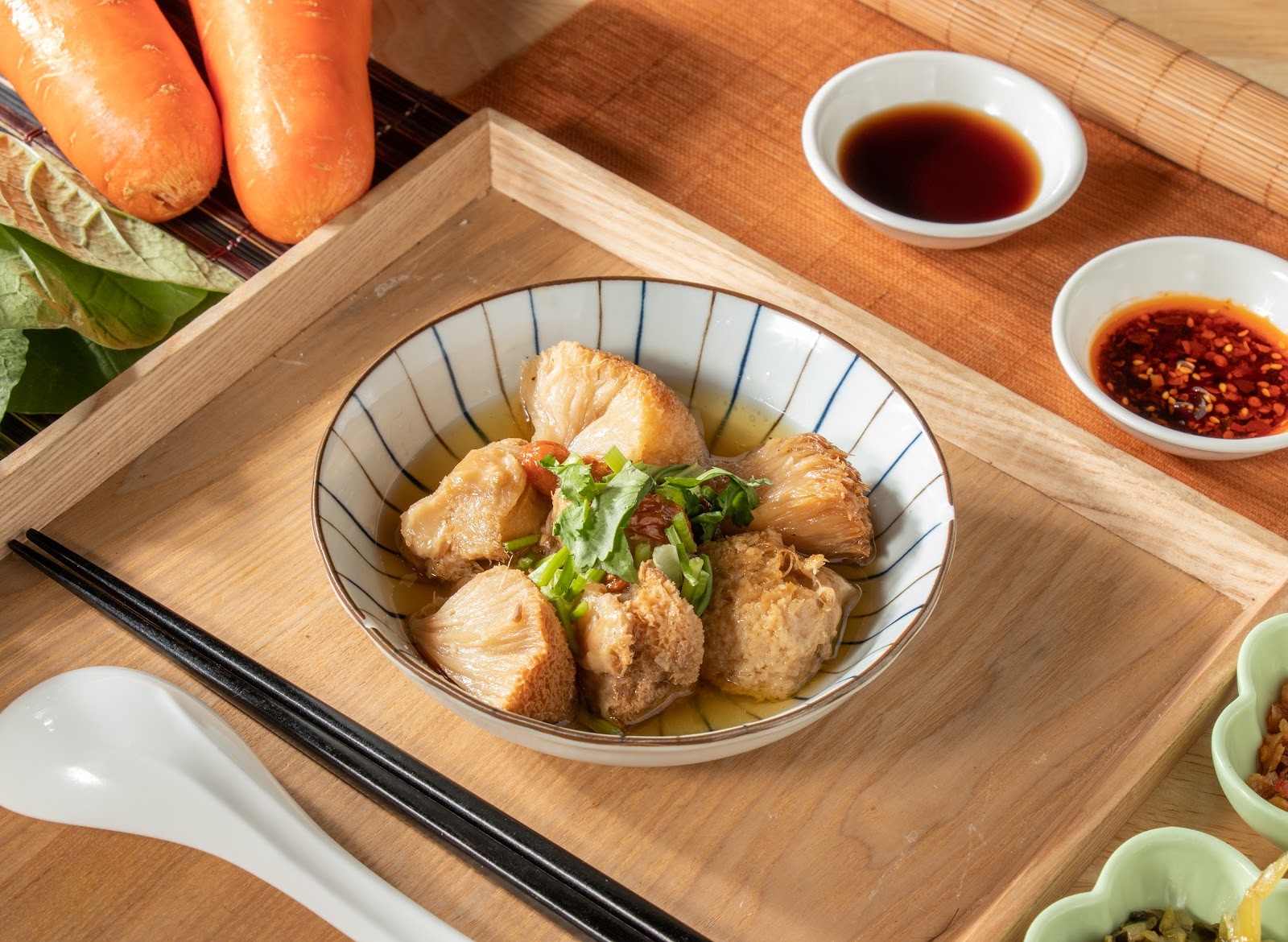 Miao Guanyin -Da'an Normal University Store - 妙觀音素食-大安師大店: food & drinks